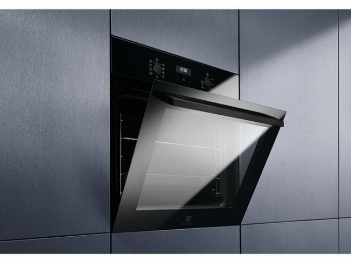 Встраиваемый духовой шкаф Electrolux KODEF70BZ в магазине «На диване» в Иркутске  — Выгодная цена